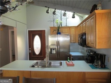 Wonderful opportunity to own a home in the Alpines of Helen! on Innsbruck Resort and Golf Club in Georgia - for sale on GolfHomes.com, golf home, golf lot