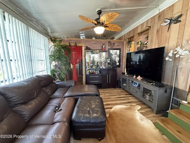 SNOWBIRDS AND HOME OWNERS WELCOME, Deeded Lot, NO LOT RENT on Glen Lakes Country Club in Florida - for sale on GolfHomes.com, golf home, golf lot