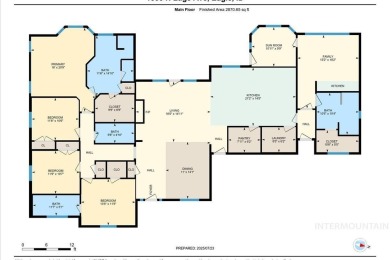 Spacious home on over a 1/2 acre lot in the sought-after Legacy on Eagle Legacy Golf Course in Idaho - for sale on GolfHomes.com, golf home, golf lot