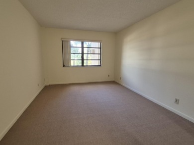 REDUCED for a quick sale. Price to SELL, This Condo at Lucerne on Forest Oaks Golf Club in Florida - for sale on GolfHomes.com, golf home, golf lot