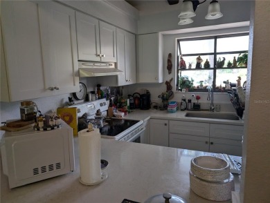 Easy Living Awaits - Ideal Villa for Retirees in Peaceful North on Sabal Trace Golf and Country Club in Florida - for sale on GolfHomes.com, golf home, golf lot
