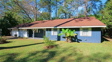Welcome to this beautifully remodeled 3-bed, 2-bath home in the on Brunswick Country Club in Georgia - for sale on GolfHomes.com, golf home, golf lot