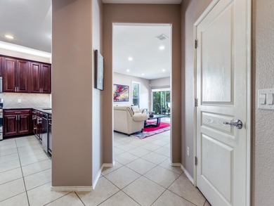 Welcome to this warm and inviting home in the highly on Frisco Lakes Golf Course in Texas - for sale on GolfHomes.com, golf home, golf lot