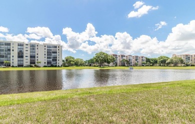 ONE OF A KIND LAKEVIEW in Avalon Trails! This contemporary on Marina Lakes Golf Course in Florida - for sale on GolfHomes.com, golf home, golf lot