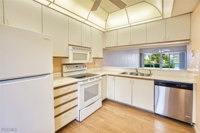 Ground-Level 2BR/2BA Condo in Desirable Golfview Golf & Racquet on Golfview Golf and Racquet Club in Florida - for sale on GolfHomes.com, golf home, golf lot