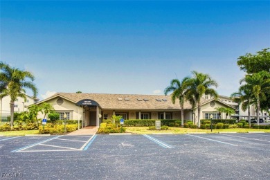 Ground-Level 2BR/2BA Condo in Desirable Golfview Golf & Racquet on Golfview Golf and Racquet Club in Florida - for sale on GolfHomes.com, golf home, golf lot