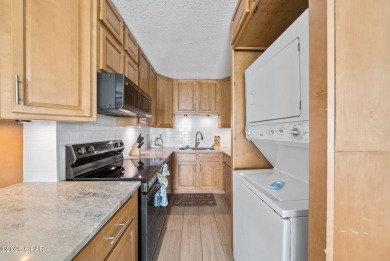 Stunning Gulf-View Condo - Updated & Rental-Ready!Seller is on Signal Hill Golf Course, Inc. in Florida - for sale on GolfHomes.com, golf home, golf lot