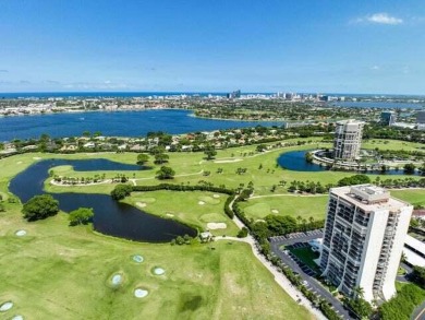 Welcome home! This recently updated bright and comfortable condo on The President Country Club in Florida - for sale on GolfHomes.com, golf home, golf lot