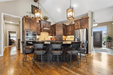 Beautiful one-of-a-kind home in Creekmoor!  This reverse story on Golf Club of Creekmoor in Missouri - for sale on GolfHomes.com, golf home, golf lot