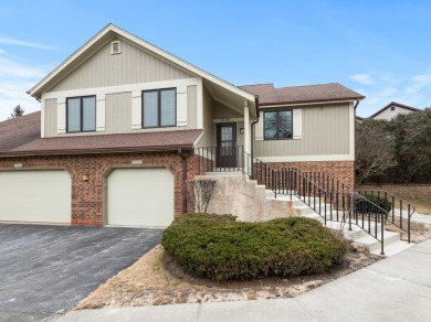 Welcome home to this rarely available 3 bedroom/2 bath with 2 on Oak Hills Country Club in Illinois - for sale on GolfHomes.com, golf home, golf lot