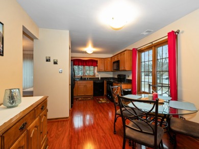 Welcome home to this rarely available 3 bedroom/2 bath with 2 on Oak Hills Country Club in Illinois - for sale on GolfHomes.com, golf home, golf lot