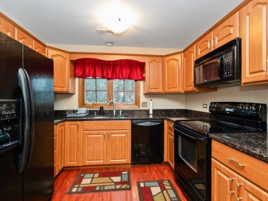 Welcome home to this rarely available 3 bedroom/2 bath with 2 on Oak Hills Country Club in Illinois - for sale on GolfHomes.com, golf home, golf lot