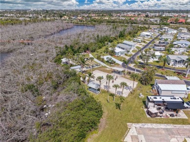 This fantastic lot comes with upgraded 120 AMP ELECTRICAL on Kelly Greens Golf and Country Club in Florida - for sale on GolfHomes.com, golf home, golf lot