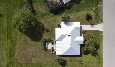 BURNT STORE MEADOWS: Charming 2-bedroom, 2-bathroom furnished on Seminole Lakes Country Club in Florida - for sale on GolfHomes.com, golf home, golf lot