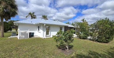 BURNT STORE MEADOWS: Charming 2-bedroom, 2-bathroom furnished on Seminole Lakes Country Club in Florida - for sale on GolfHomes.com, golf home, golf lot