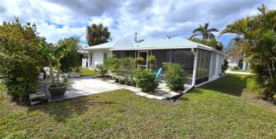 BURNT STORE MEADOWS: Charming 2-bedroom, 2-bathroom furnished on Seminole Lakes Country Club in Florida - for sale on GolfHomes.com, golf home, golf lot