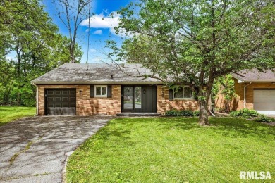 Wow!  This darling brick ranch has it all!  Updated throughout! on Madison Park Golf Course in Illinois - for sale on GolfHomes.com, golf home, golf lot