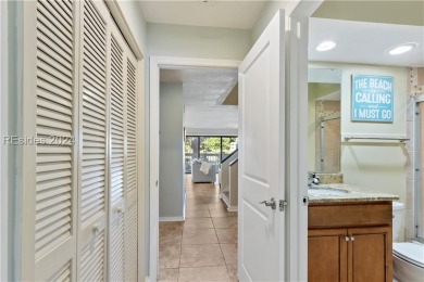 Desirable 2 BR | 2 BA Inverness Village unit in Palmetto Dunes on Palmetto Dunes Golf Course and Resort in South Carolina - for sale on GolfHomes.com, golf home, golf lot