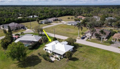 BURNT STORE MEADOWS: Charming 2-bedroom, 2-bathroom furnished on Seminole Lakes Country Club in Florida - for sale on GolfHomes.com, golf home, golf lot