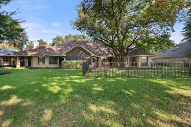 Welcome to this beautifully appointed one-story home tucked away on Walnut Creek Country Club in Texas - for sale on GolfHomes.com, golf home, golf lot