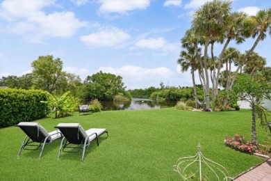 The one you've been waiting for in Gulf Gate Woods! Come check on Gulf Gate Golf Club in Florida - for sale on GolfHomes.com, golf home, golf lot