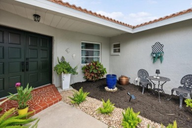 The one you've been waiting for in Gulf Gate Woods! Come check on Gulf Gate Golf Club in Florida - for sale on GolfHomes.com, golf home, golf lot