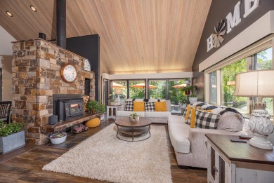 Nestled at the end of a quiet dead-end road, this beautifully on Prineville Golf and Country Club in Oregon - for sale on GolfHomes.com, golf home, golf lot