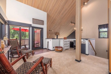 Nestled at the end of a quiet dead-end road, this beautifully on Prineville Golf and Country Club in Oregon - for sale on GolfHomes.com, golf home, golf lot