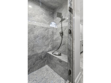 Spacious family home! Step into beautifully designed family on Cypress Lakes Golf and Country Club in Alabama - for sale on GolfHomes.com, golf home, golf lot