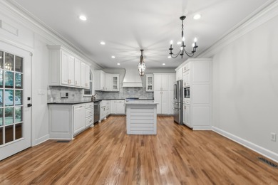 Spacious family home! Step into beautifully designed family on Cypress Lakes Golf and Country Club in Alabama - for sale on GolfHomes.com, golf home, golf lot