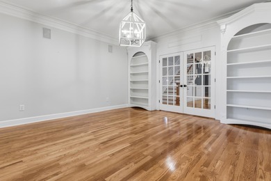 Spacious family home! Step into beautifully designed family on Cypress Lakes Golf and Country Club in Alabama - for sale on GolfHomes.com, golf home, golf lot