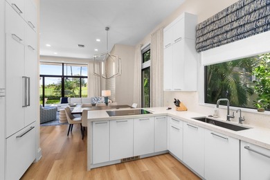 Immaculate, completely renovated MOVE IN READY 3 bedrooms with 3 on Addison Reserve in Florida - for sale on GolfHomes.com, golf home, golf lot