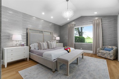 Immaculate, completely renovated MOVE IN READY 3 bedrooms with 3 on Addison Reserve in Florida - for sale on GolfHomes.com, golf home, golf lot