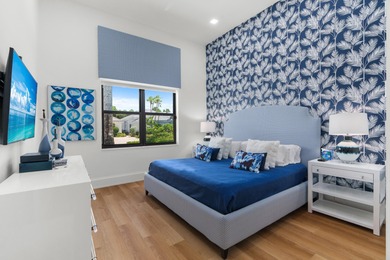 Immaculate, completely renovated MOVE IN READY 3 bedrooms with 3 on Addison Reserve in Florida - for sale on GolfHomes.com, golf home, golf lot