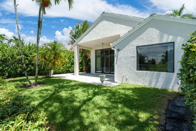 Immaculate, completely renovated MOVE IN READY 3 bedrooms with 3 on Addison Reserve in Florida - for sale on GolfHomes.com, golf home, golf lot