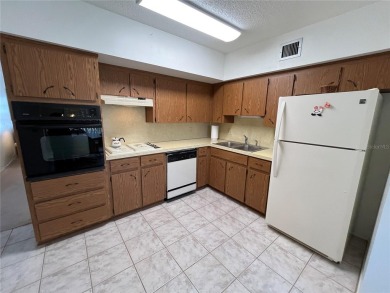 Come see this 1400 sq ft 2/Bed 2/Bath fully furnished condo in on On Top Of The World Golf Course in Florida - for sale on GolfHomes.com, golf home, golf lot