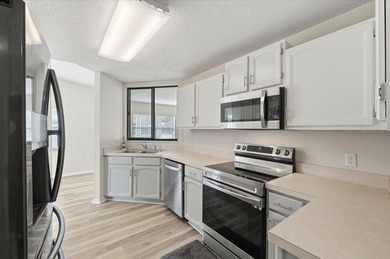 Welcome to this beautifully updated two-bedroom, two-bath home on Sandpiper Golf Club in Florida - for sale on GolfHomes.com, golf home, golf lot