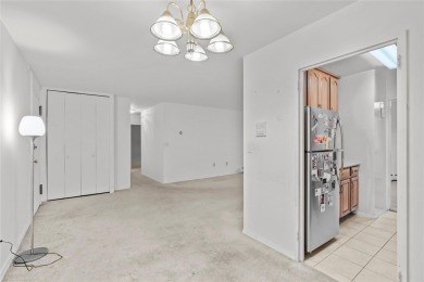 Commuter's Dream! 2 bedrooms, 2 bathrooms with terrace with on Scarsdale Golf Club in New York - for sale on GolfHomes.com, golf home, golf lot