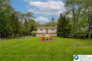 TURN KEY spacious home with modern updates throughout within the on Pocono Farms Country Club in Pennsylvania - for sale on GolfHomes.com, golf home, golf lot