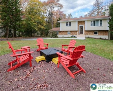 TURN KEY spacious home with modern updates throughout within the on Pocono Farms Country Club in Pennsylvania - for sale on GolfHomes.com, golf home, golf lot