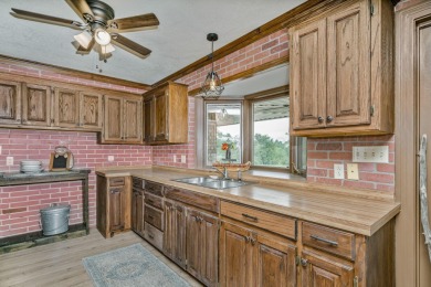 Peaceful retreat surrounded by trees and wildlife! Quaint 2 bed on Clarendon Country Club in Texas - for sale on GolfHomes.com, golf home, golf lot