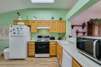 Adorable 2 bedroom townhome in desirable Green Valley in Sun on Desert Willow Golf Course in Nevada - for sale on GolfHomes.com, golf home, golf lot