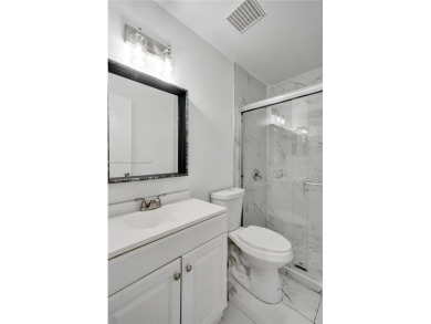 Charming Townhouse Style Condo in the Heart of Kendale Lakes! on Miccosukee Golf and Country Club in Florida - for sale on GolfHomes.com, golf home, golf lot