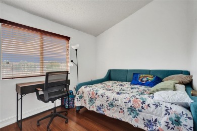 Charming Townhouse Style Condo in the Heart of Kendale Lakes! on Miccosukee Golf and Country Club in Florida - for sale on GolfHomes.com, golf home, golf lot