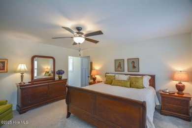 Pristine One Level Living on 1 Acre in the gated community of 7 on Seven Lakes Country Club in North Carolina - for sale on GolfHomes.com, golf home, golf lot