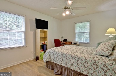 From the moment you walk into this home you know it has been on Canongate At Flat Creek Club in Georgia - for sale on GolfHomes.com, golf home, golf lot