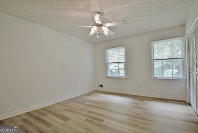 From the moment you walk into this home you know it has been on Canongate At Flat Creek Club in Georgia - for sale on GolfHomes.com, golf home, golf lot