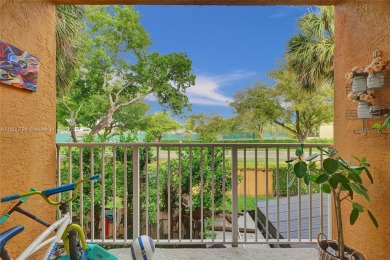 Charming Townhouse Style Condo in the Heart of Kendale Lakes! on Miccosukee Golf and Country Club in Florida - for sale on GolfHomes.com, golf home, golf lot