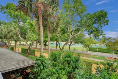 Charming Townhouse Style Condo in the Heart of Kendale Lakes! on Miccosukee Golf and Country Club in Florida - for sale on GolfHomes.com, golf home, golf lot