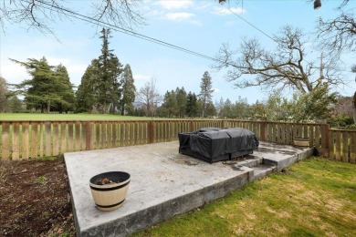 Welcome to this beautifully remodeled 4bd, 3.5 ba. single level on Rogue Valley Country Club in Oregon - for sale on GolfHomes.com, golf home, golf lot